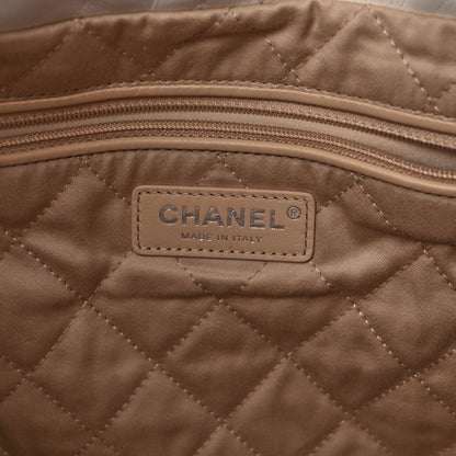 Chanel Shiny Calfskin Quilted Chanel 22 White 7 of 11