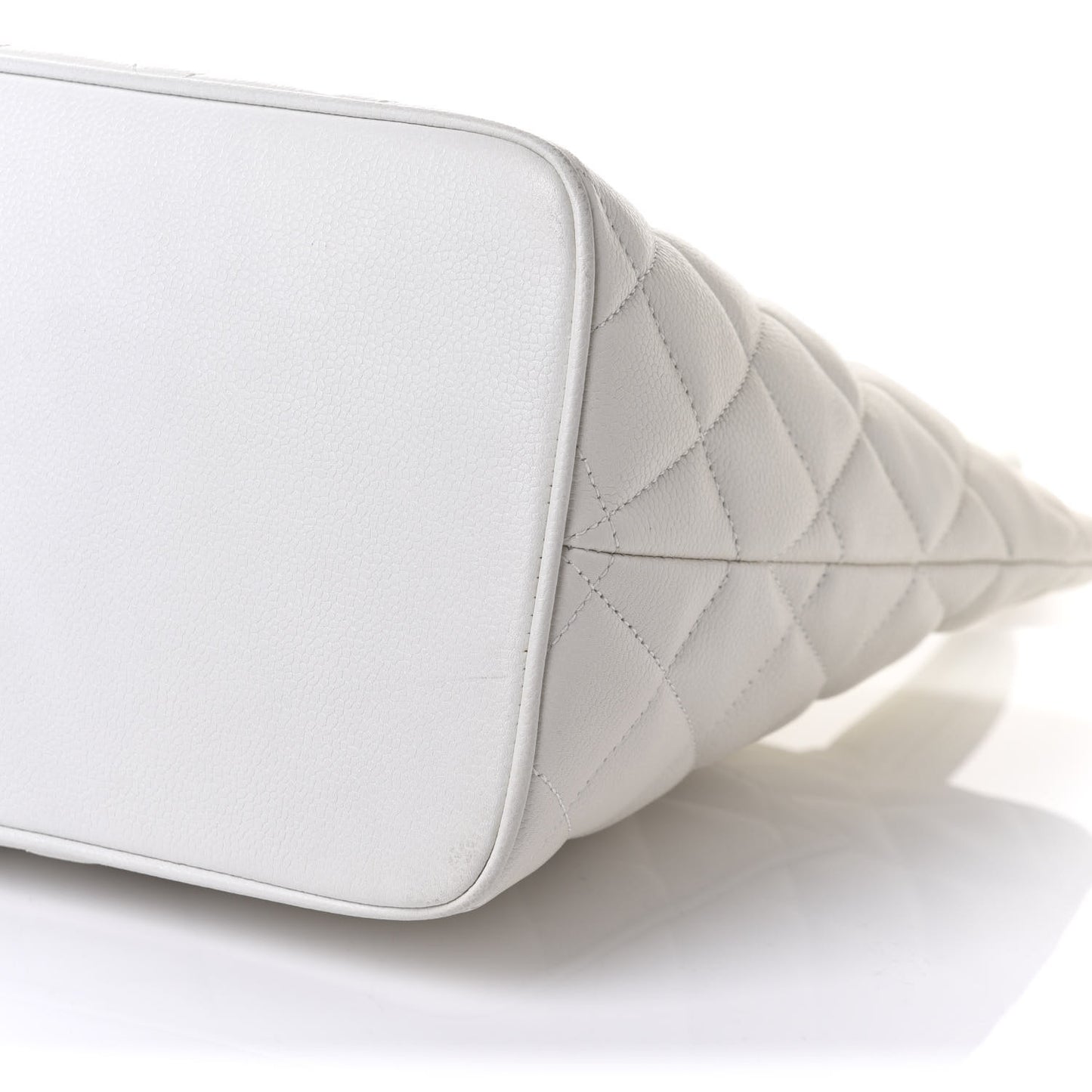 Caviar Quilted Medallion Tote White