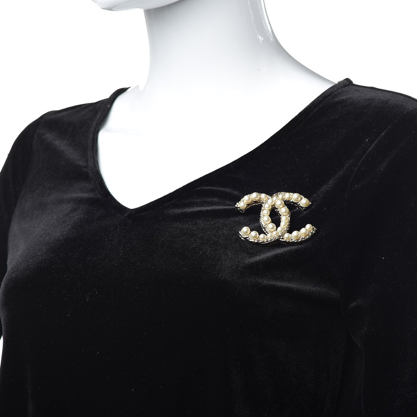 Pearl CC Brooch Gold