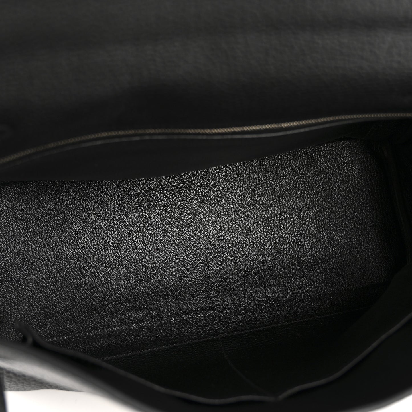 Togo Kelly Retourne 32 Black