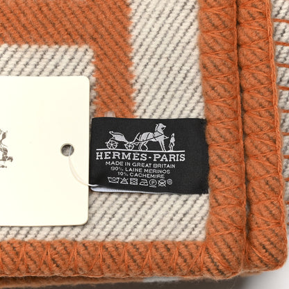 Hermes Wool Cashmere Signature Classic Avalon Blanket Ecru Potiron 3 of 3