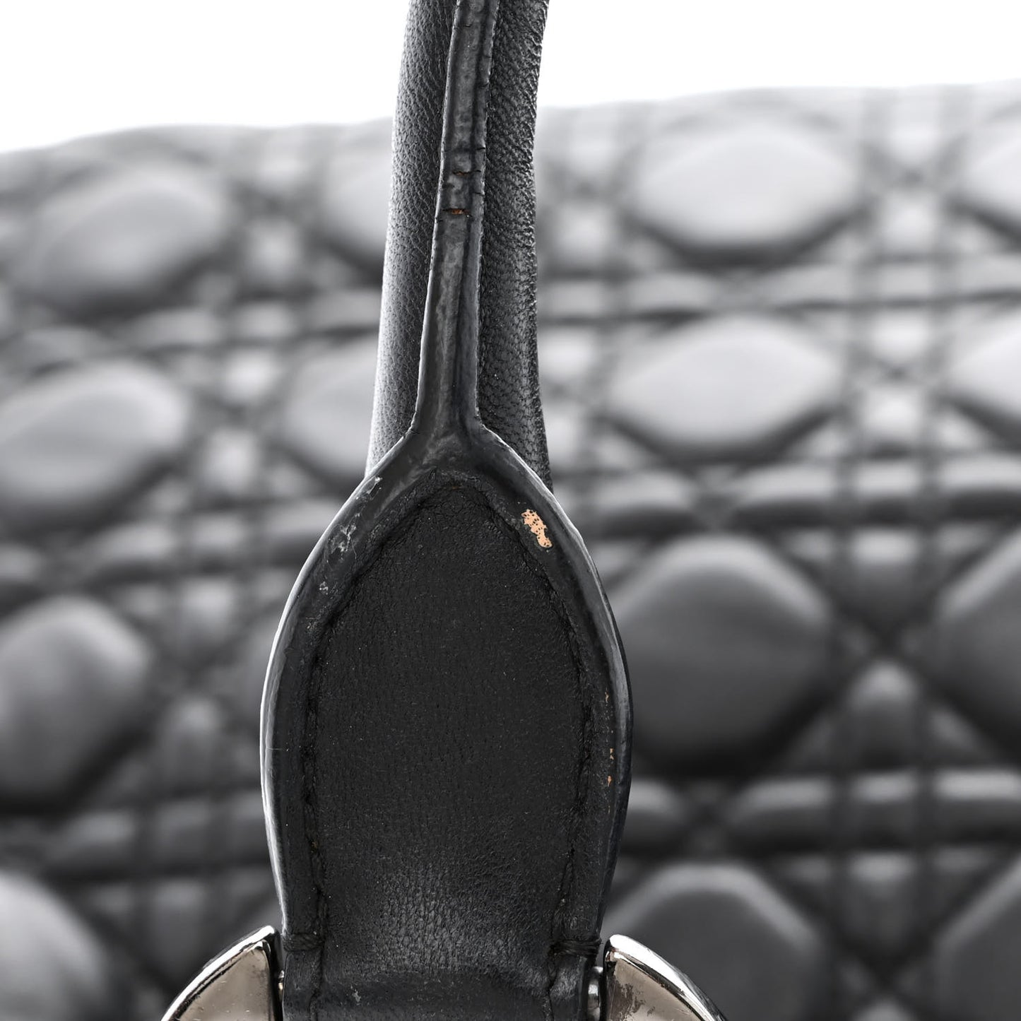 Lambskin Cannage Chri Chri Tote Black