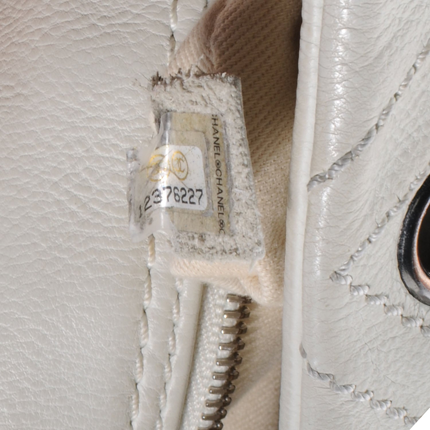 Chanel Calfskin Large Diamond Stitch Tote White 10 of 10