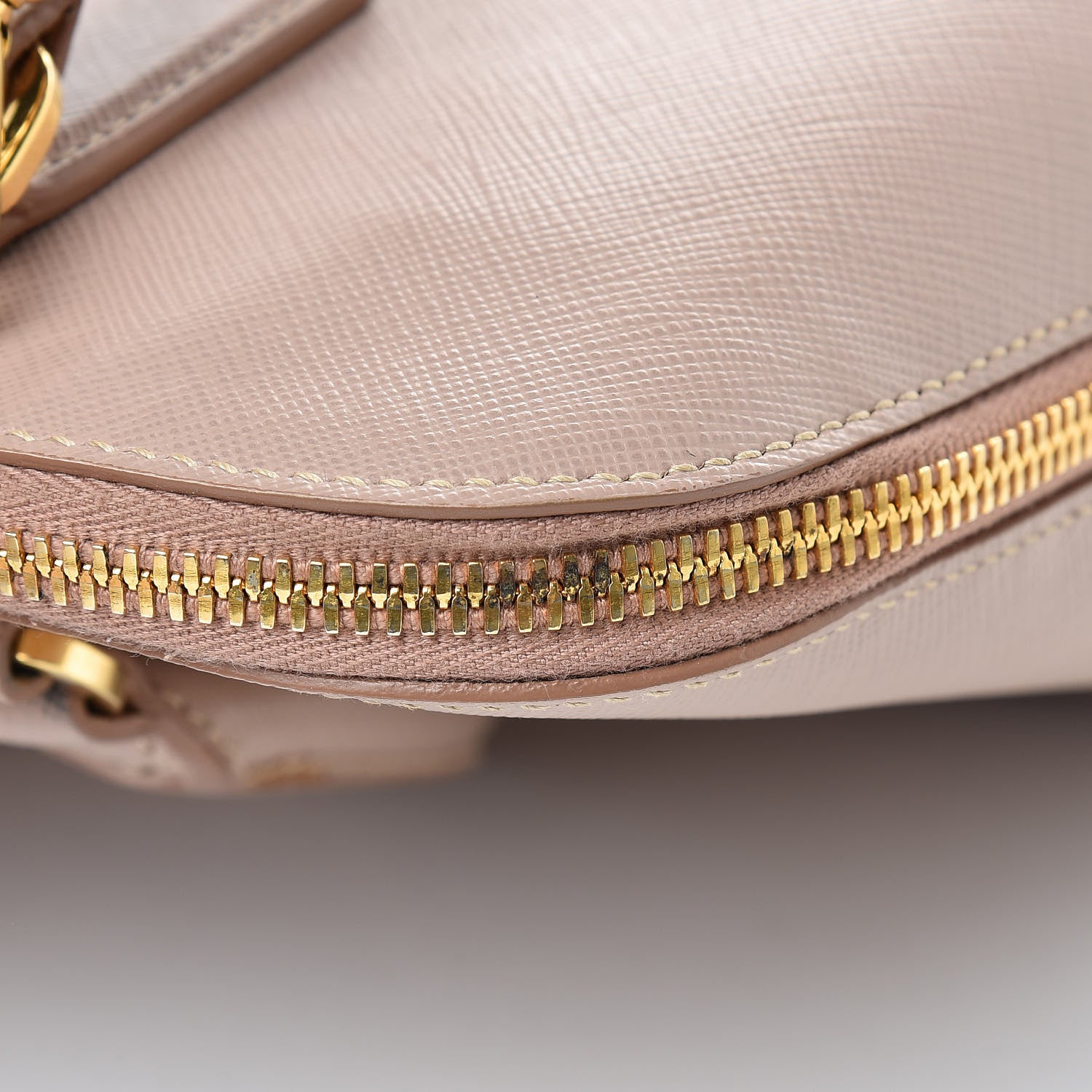 Prada Saffiano Lux Medium Promenade Tote Cammeo 19 of 19