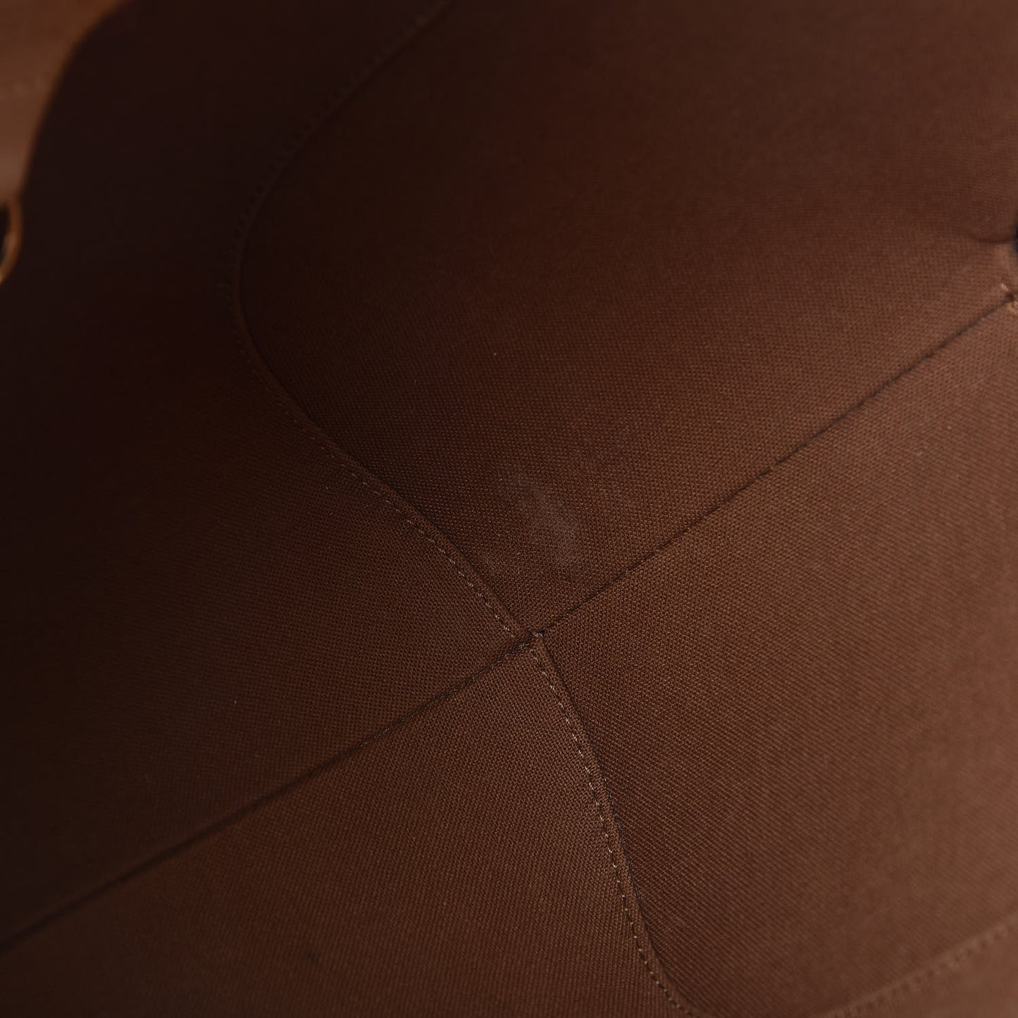 Monogram Ellipse MM