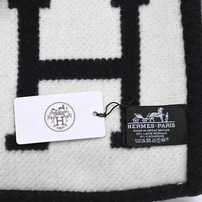 Hermes Wool Cashmere Avalon III Blanket Ecru Black 3 of 3
