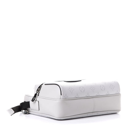Louis Vuitton Taigarama Outdoor Messenger Antartica 4 of 10