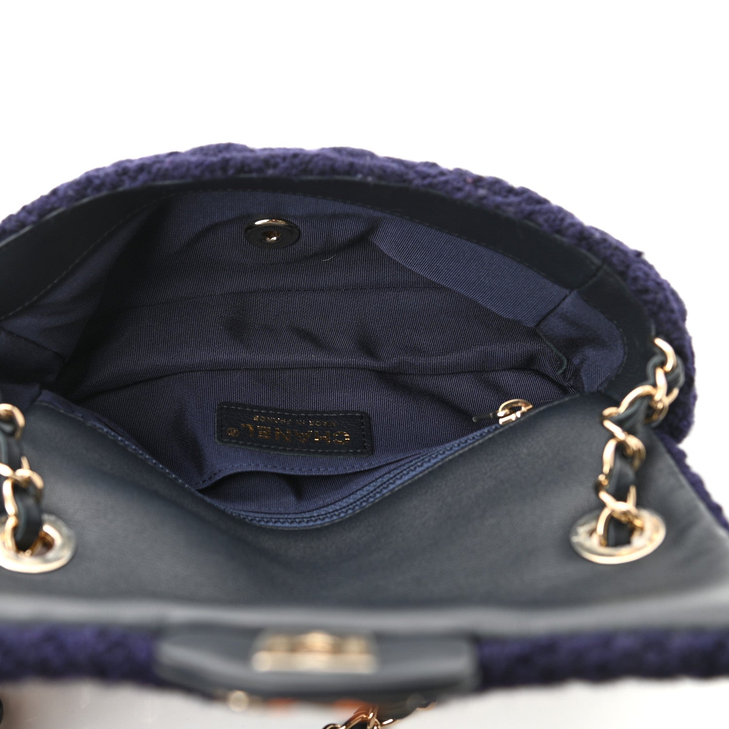 Chanel Cable Knit Mini Paris-Hamburg Flap Navy Blue 5 of 10
