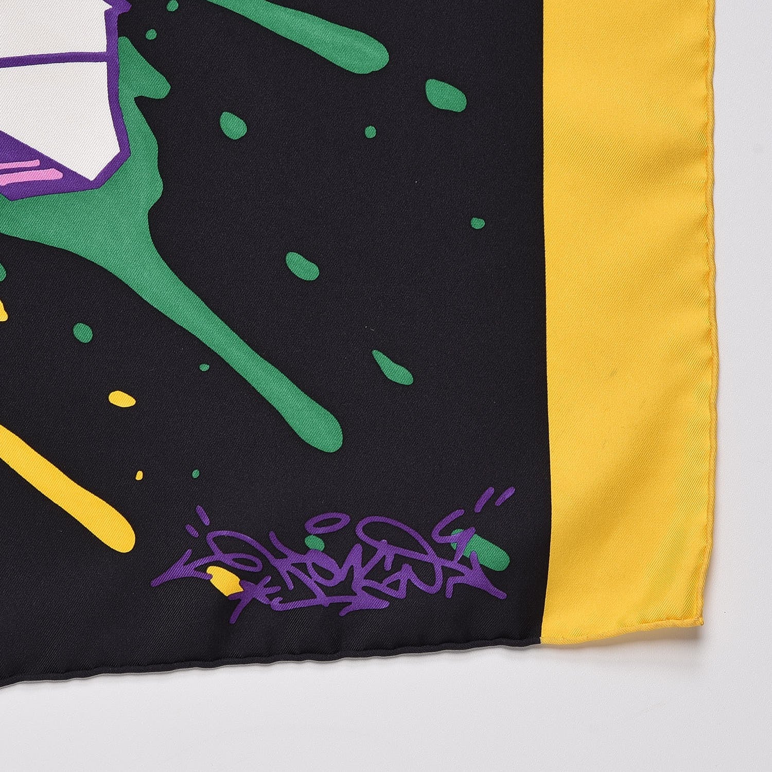 Hermes Silk Graff Graffiti Scarf 90 Noir Blanc Jaune Vif 3 of 5