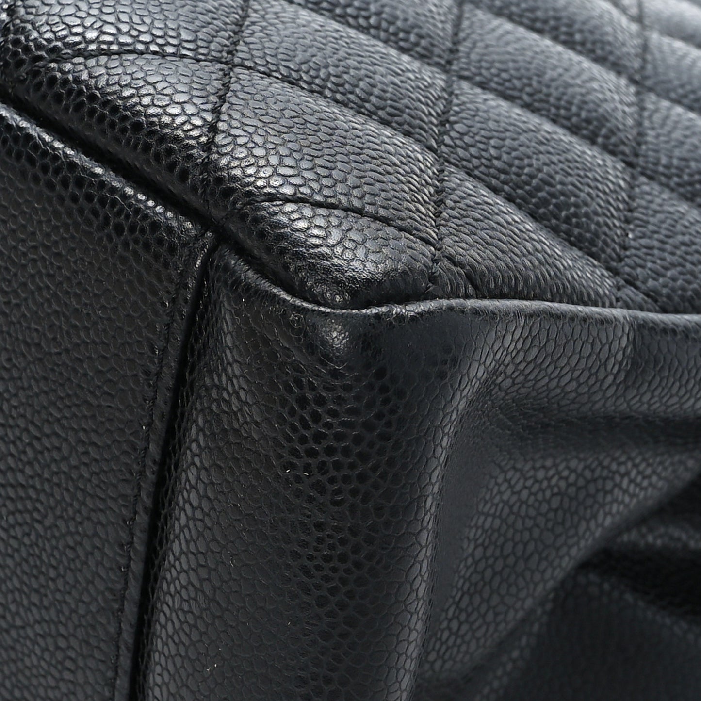Caviar Quilted Grand Shopping Tote GST Black