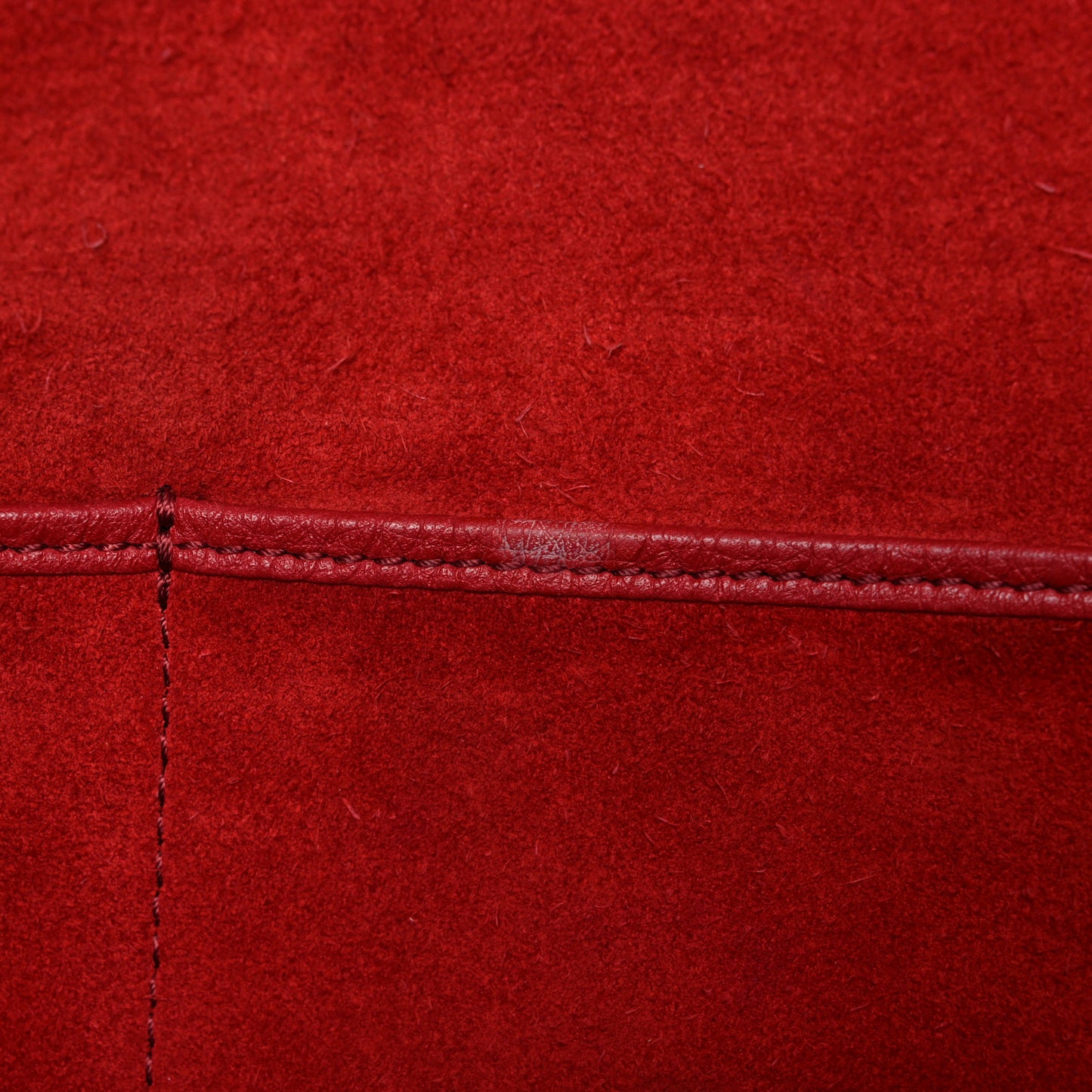 Grained Calfskin Rockstud Shoulder Tote Rosso Valentino