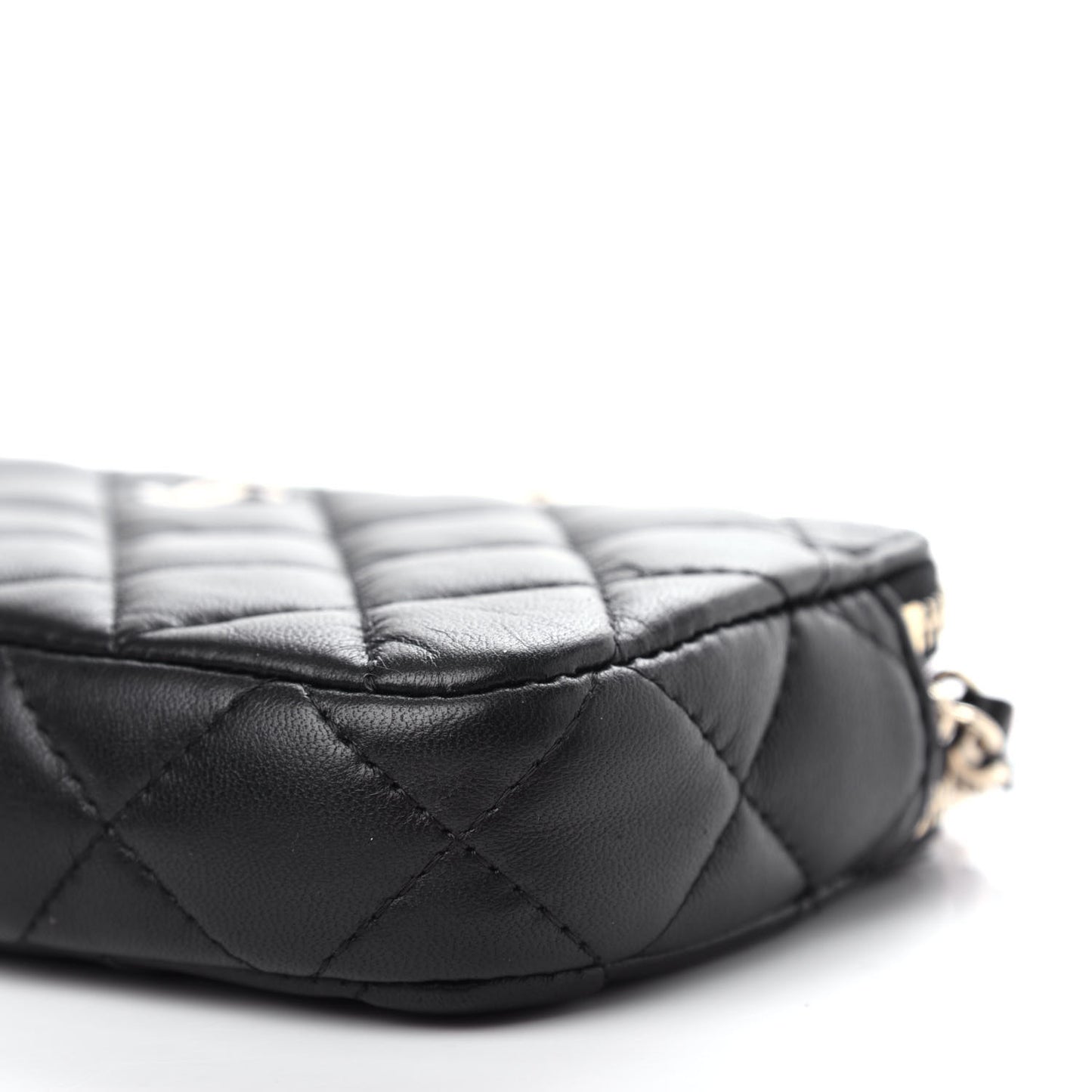 Lambskin Quilted Small Clutch With Chain Black