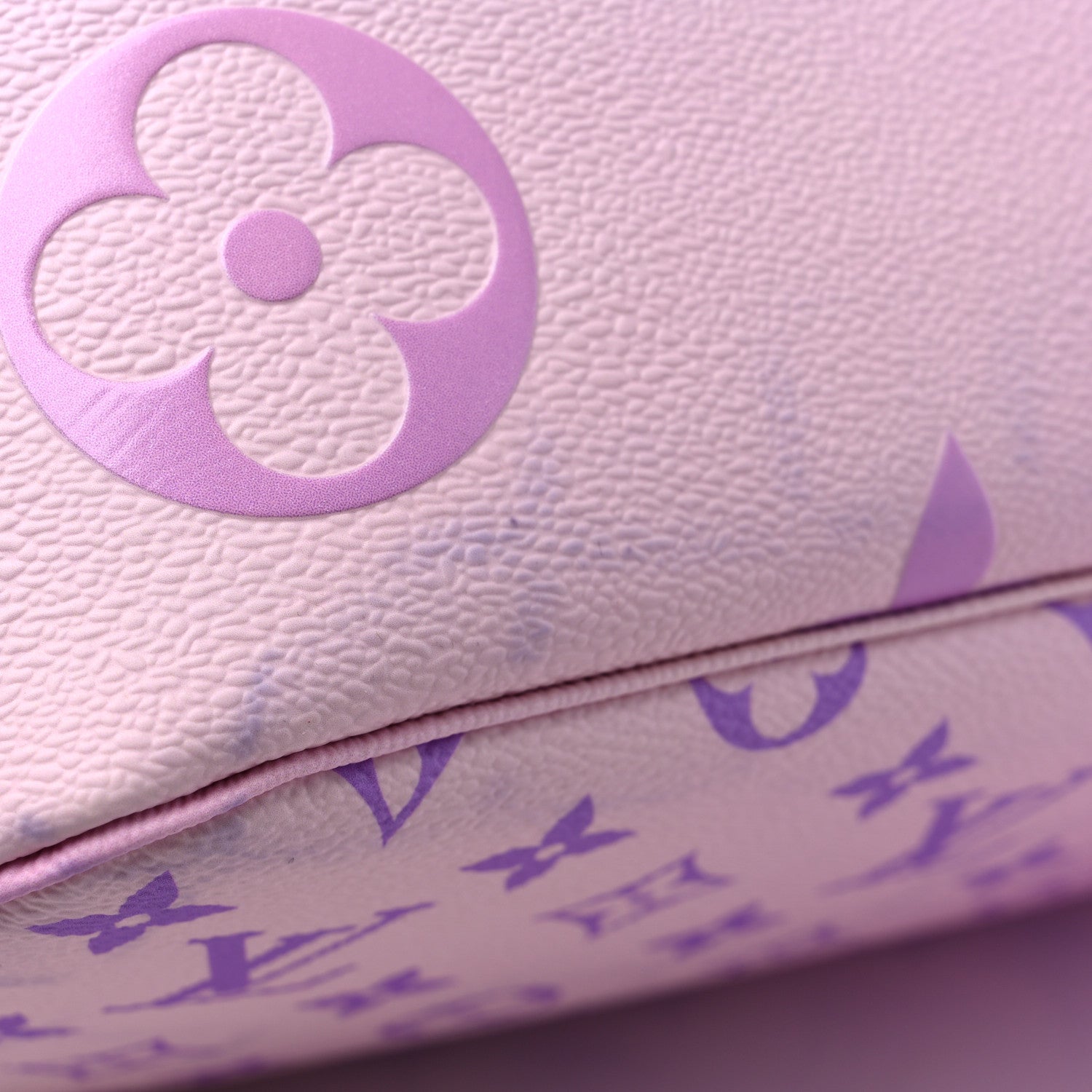 Louis Vuitton Monogram Giant Spring In The City Neverfull MM Sunrise Pastel 16 of 16