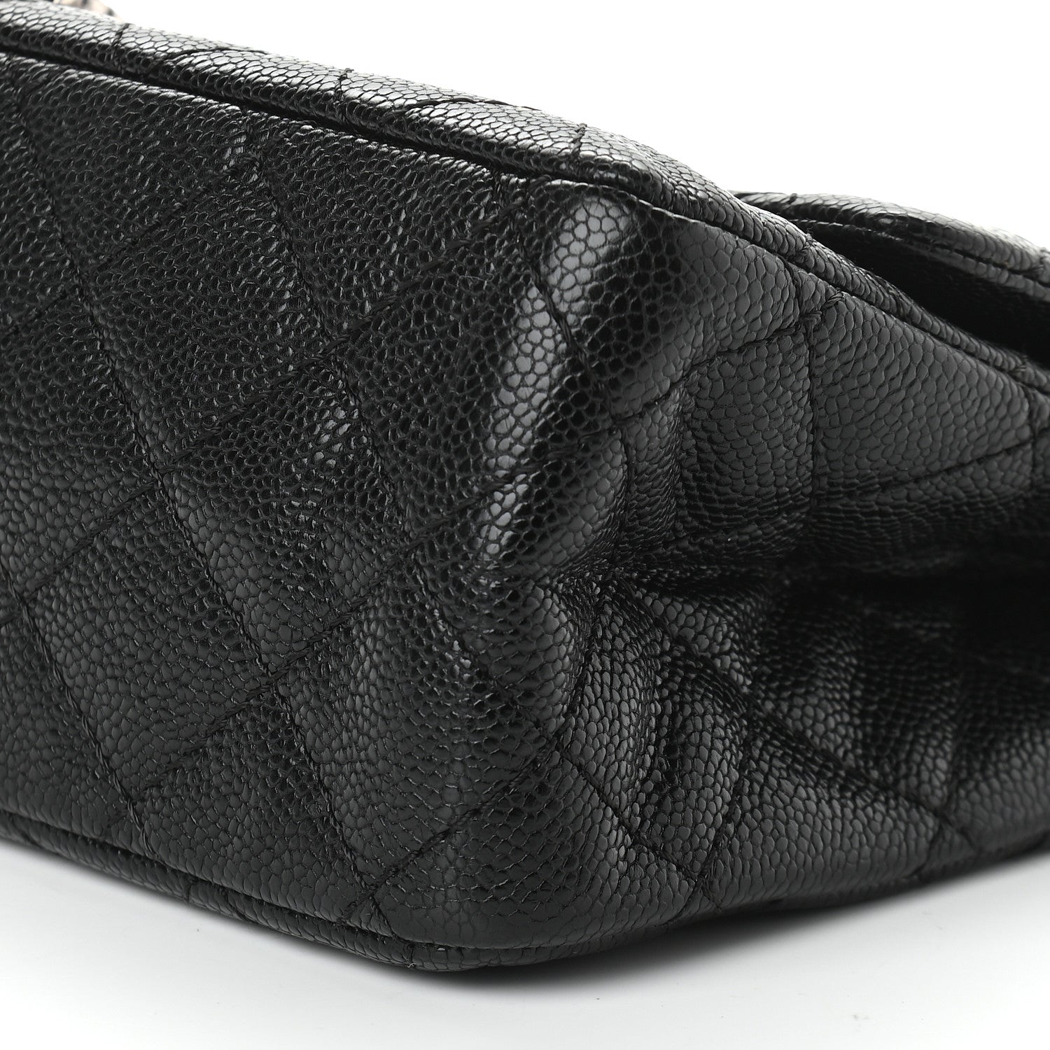 Chanel Caviar Quilted 2.55 Reissue 226 Flap Black 9 of 9