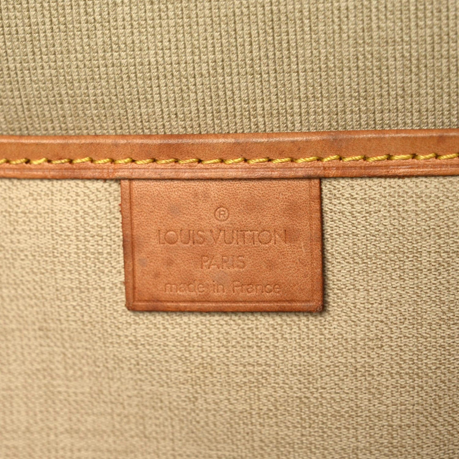 Louis Vuitton Monogram Excursion Shoe Bag 15 of 17