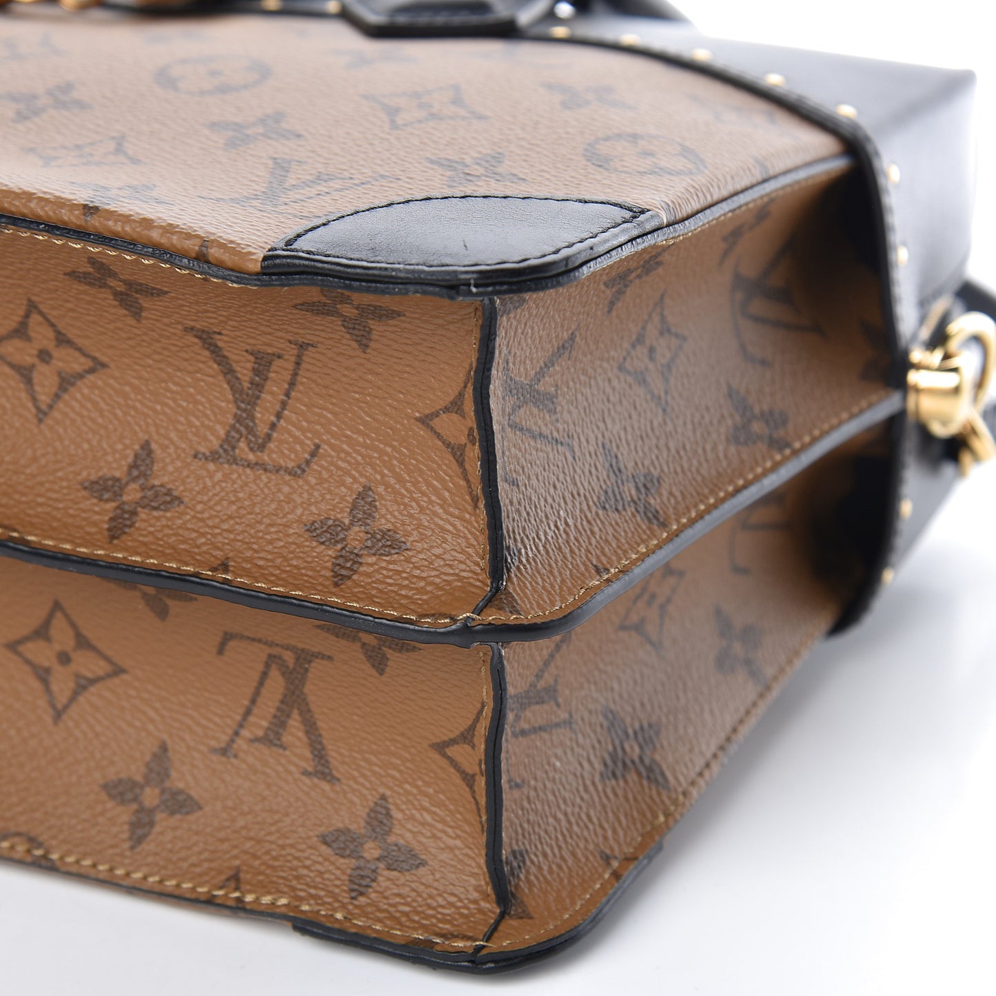 Reverse Monogram City Malle MM