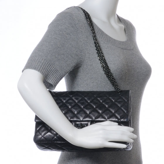 Chanel Calfskin 2.55 Reissue 226 Flap Metallic Black 2 of 8
