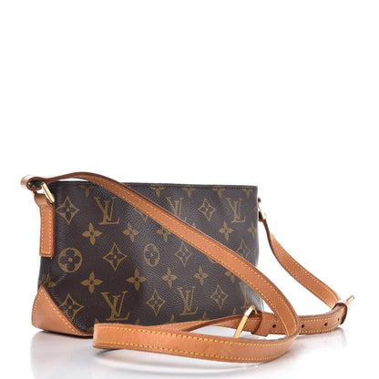 Louis Vuitton Monogram Trotteur 3 of 7