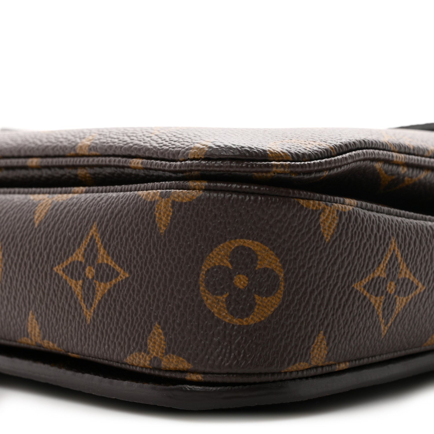 Louis Vuitton Monogram Pochette Metis 9 of 10