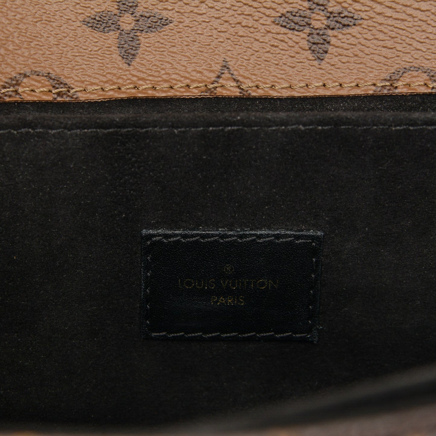 Reverse Monogram Pochette Metis