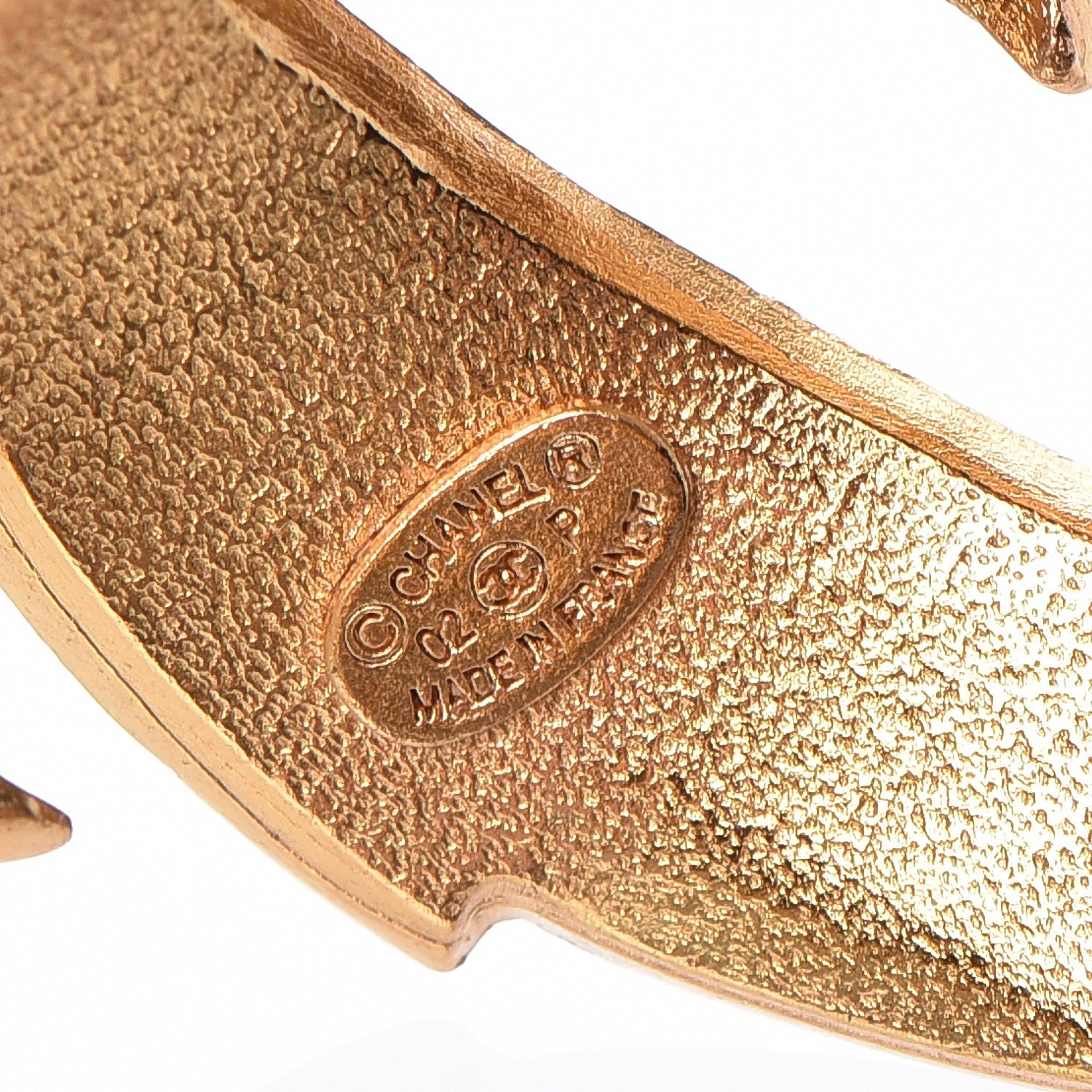 Chanel Crystal Pearl Flower Cuff Gold 4 of 4