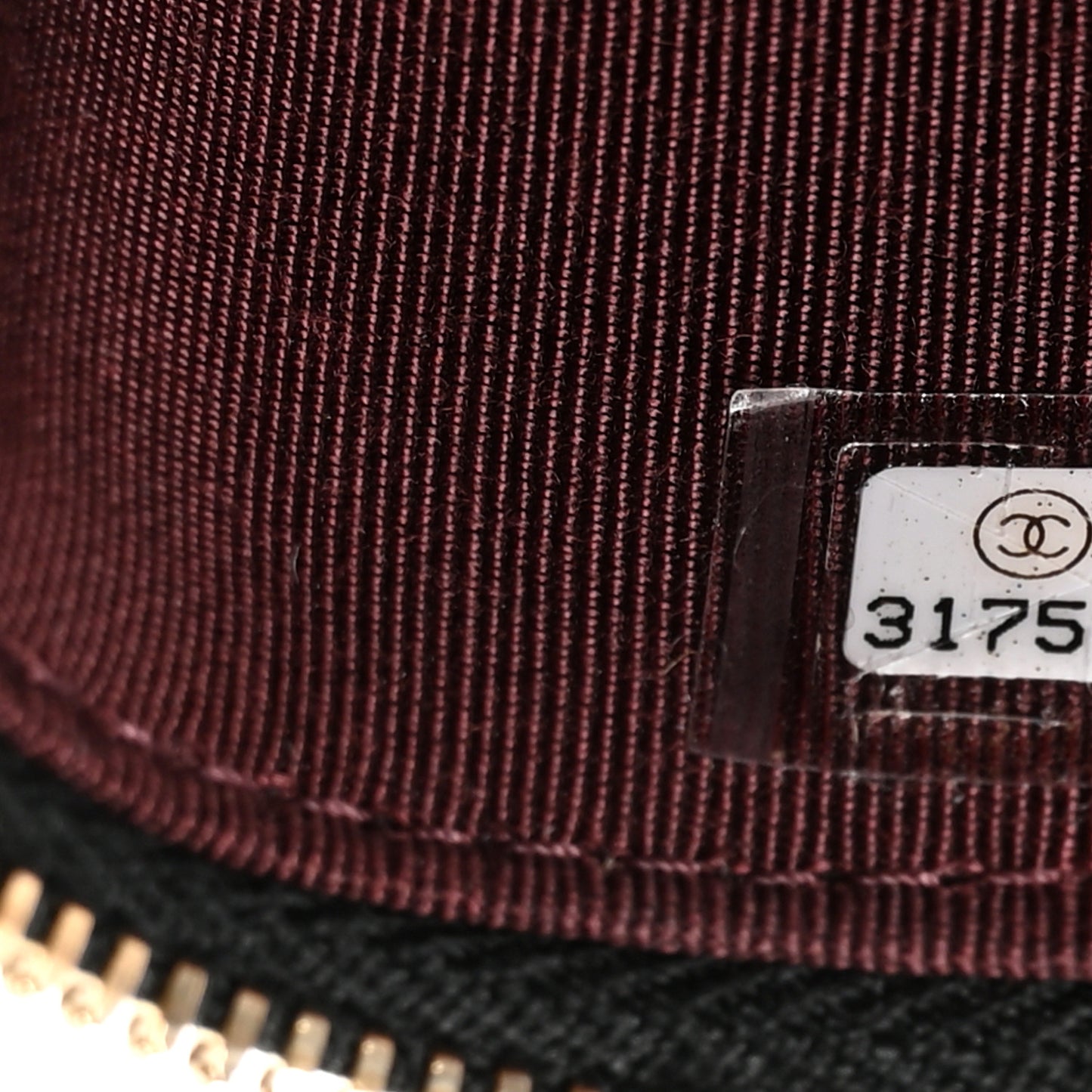 Caviar Quilted Mini Vanity Case With Chain Black