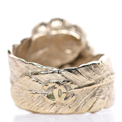 Chanel Pearl Crystal Leaf CC Ring 49 5 Gold Pearly White 3 of 4