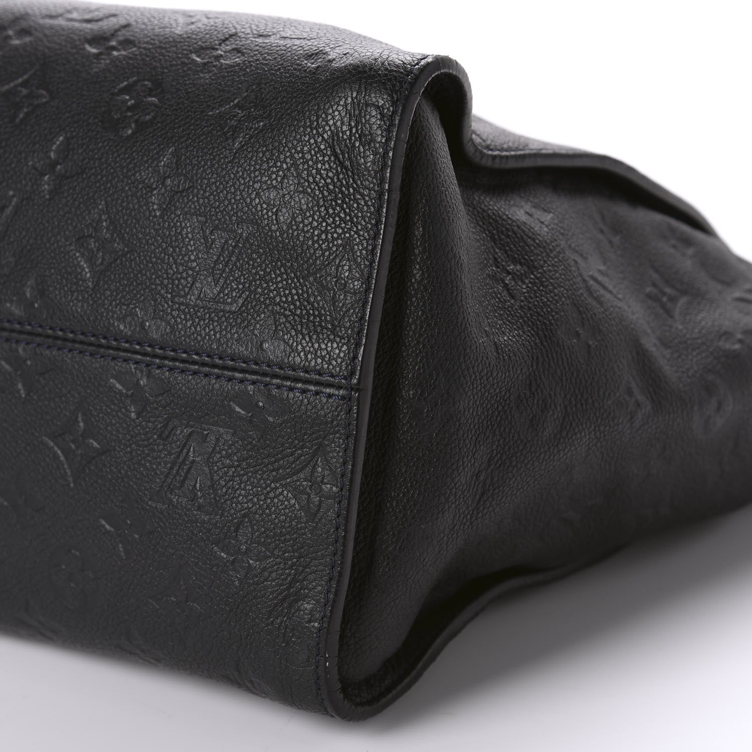 Louis Vuitton Empreinte Lumineuse PM Infini 7 of 18