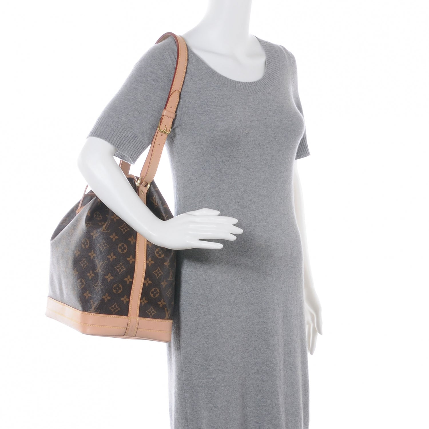 Louis Vuitton Monogram Noe 2 of 8
