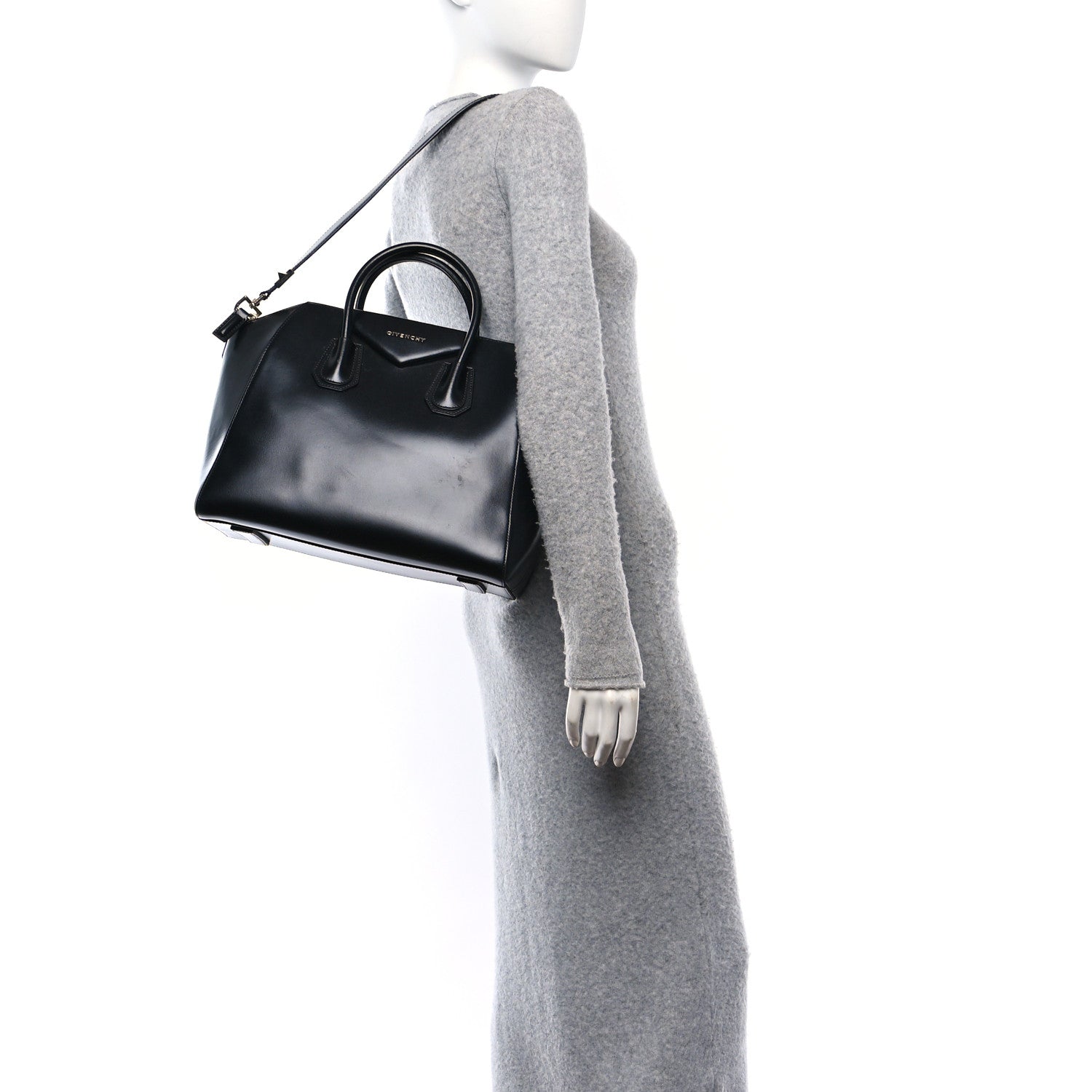 Givenchy Shiny Lord Calfskin Medium Antigona Black 2 of 11
