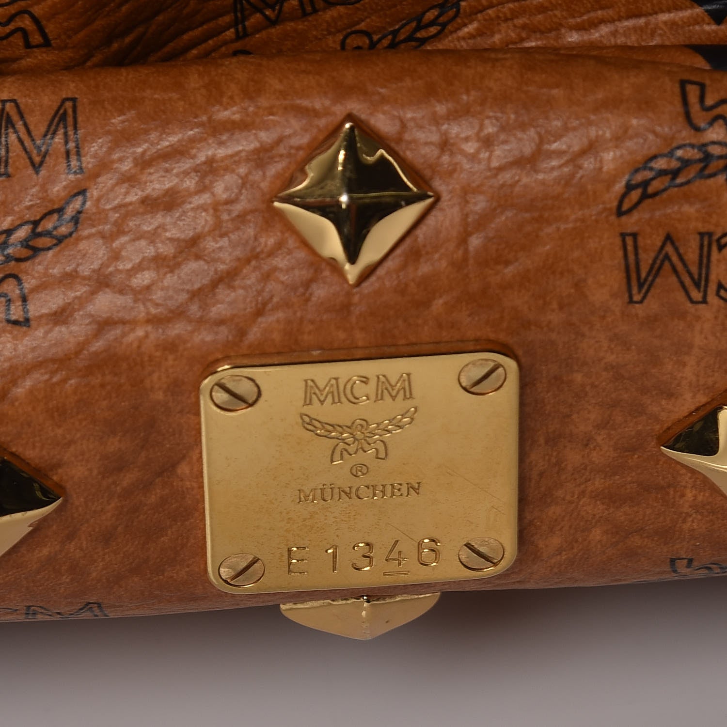 MCM Visetos Studded Medium Stark M Backpack Cognac 9 of 17
