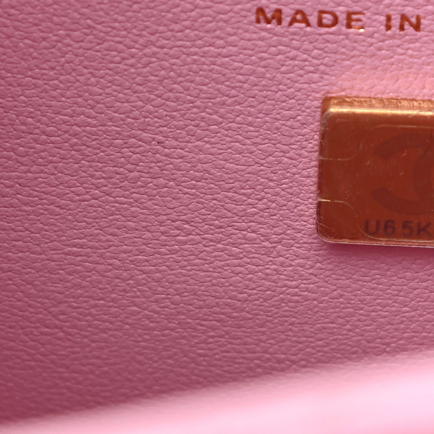 Caviar Quilted Mini Bucket Bag Pink