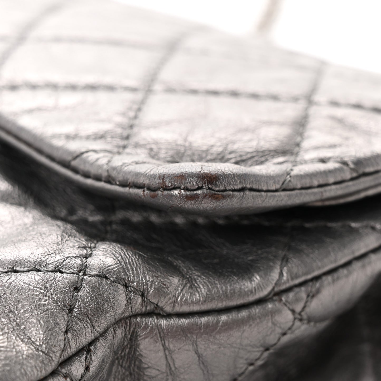 Metallic Aged Calfskin Quilted 2.55 Reissue 227 Flap Dark Silver