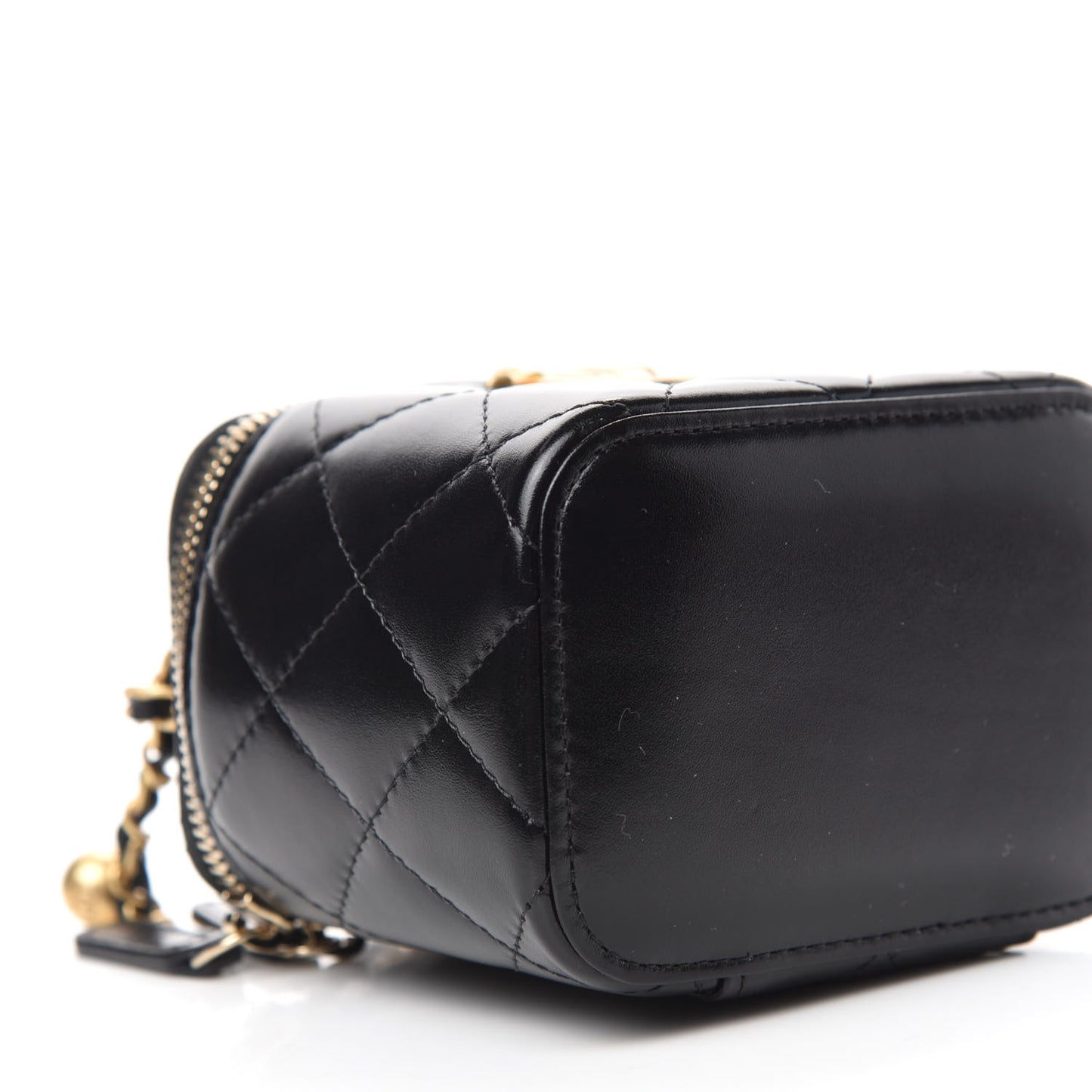 Calfskin Quilted Mini Perfect Fit Vanity Case With Chain Black