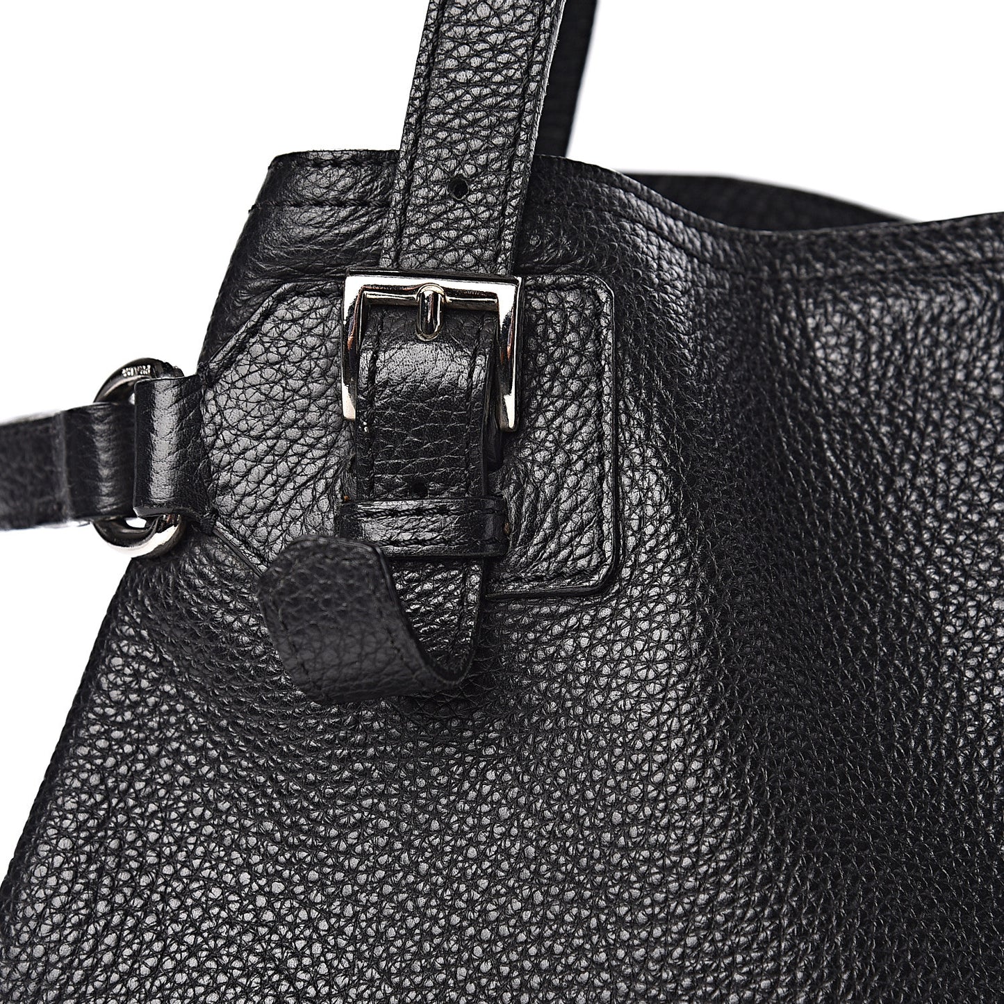 Vitello Daino Shoulder Bag Black