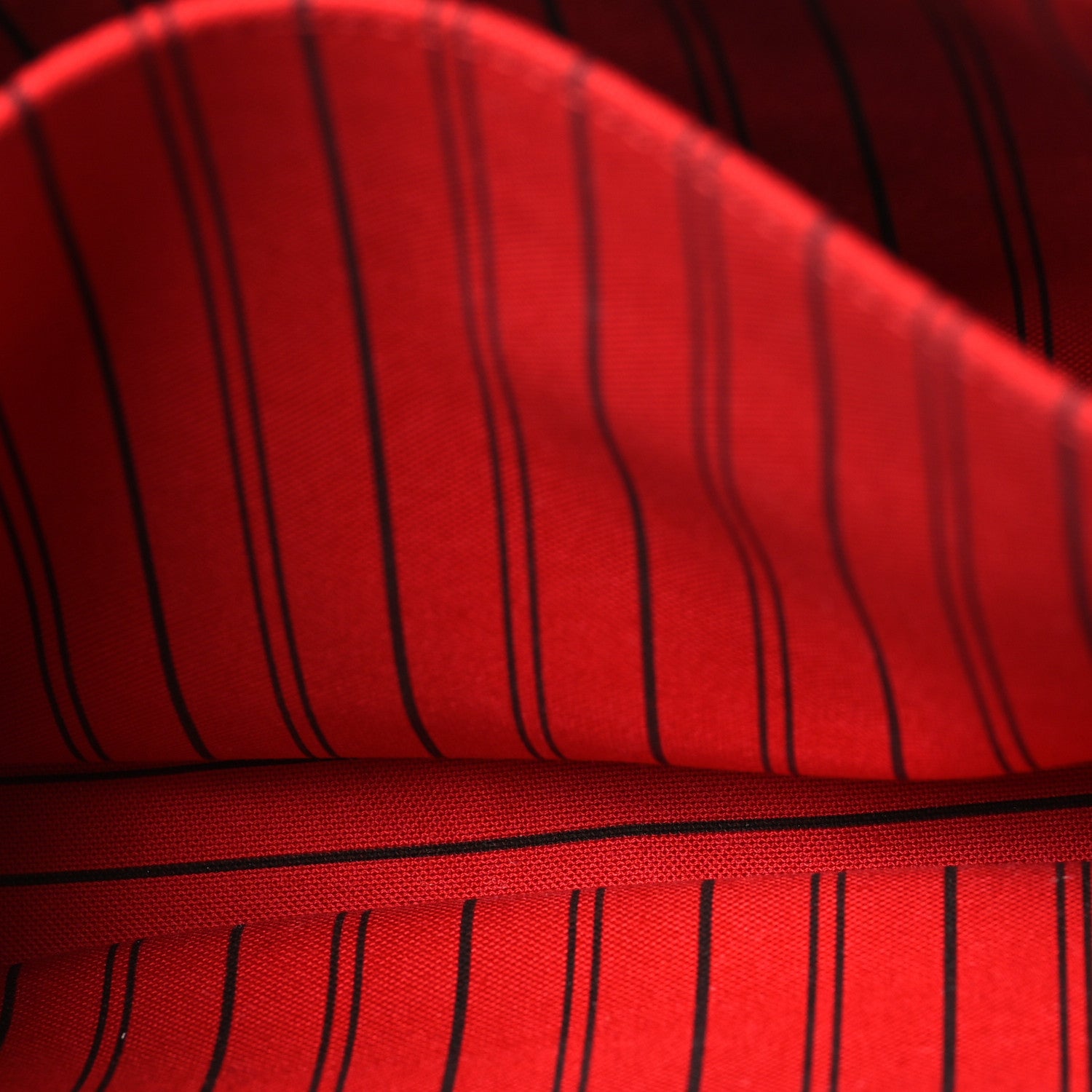 Louis Vuitton Empreinte Pochette Metis Marine Rouge 6 of 10