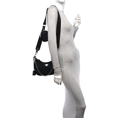 Prada Nylon Re-Edition 2005 Shoulder Bag Black 2 of 14