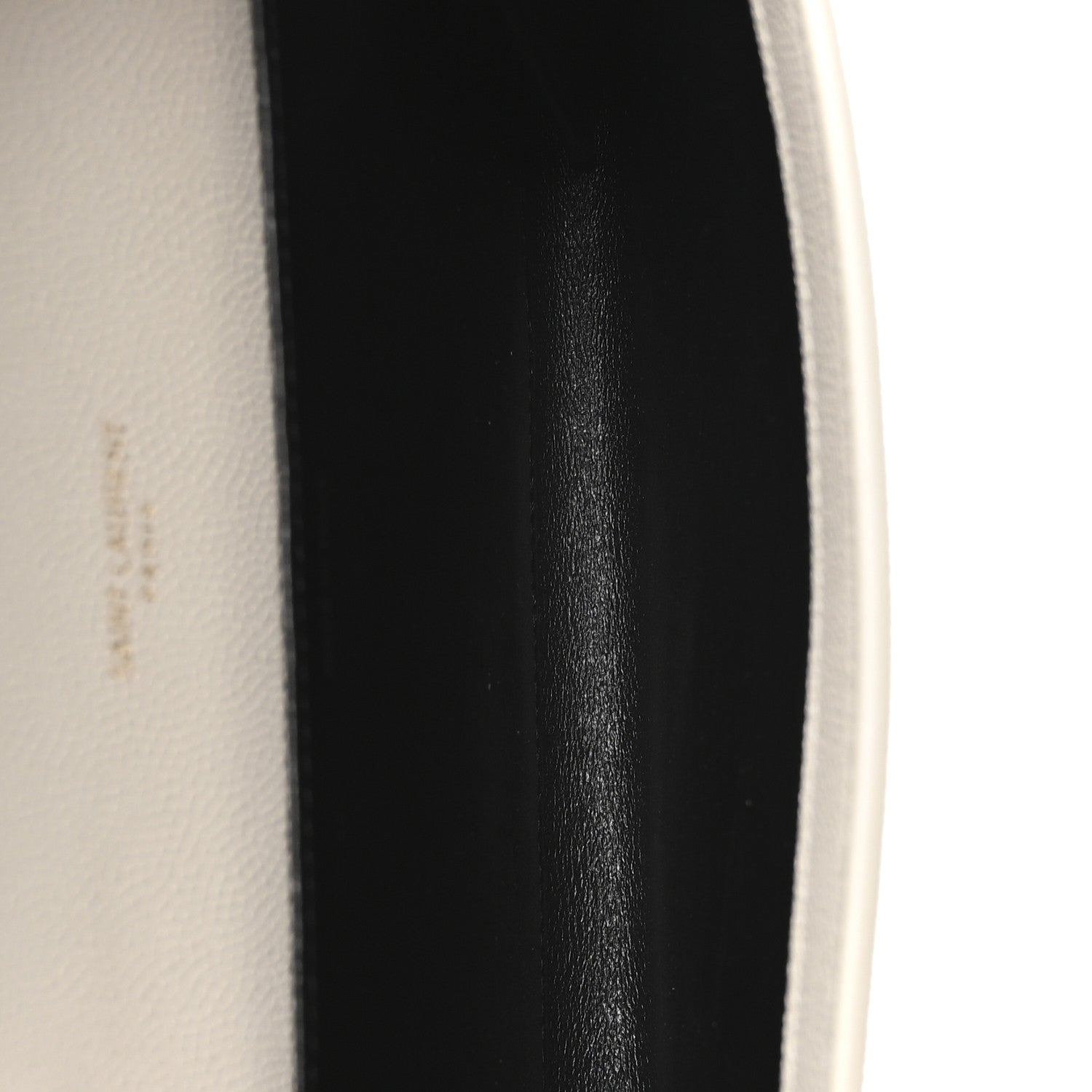 Saint Laurent Grain De Poudre Monogram Uptown Chain Wallet Crema Soft 6 of 11