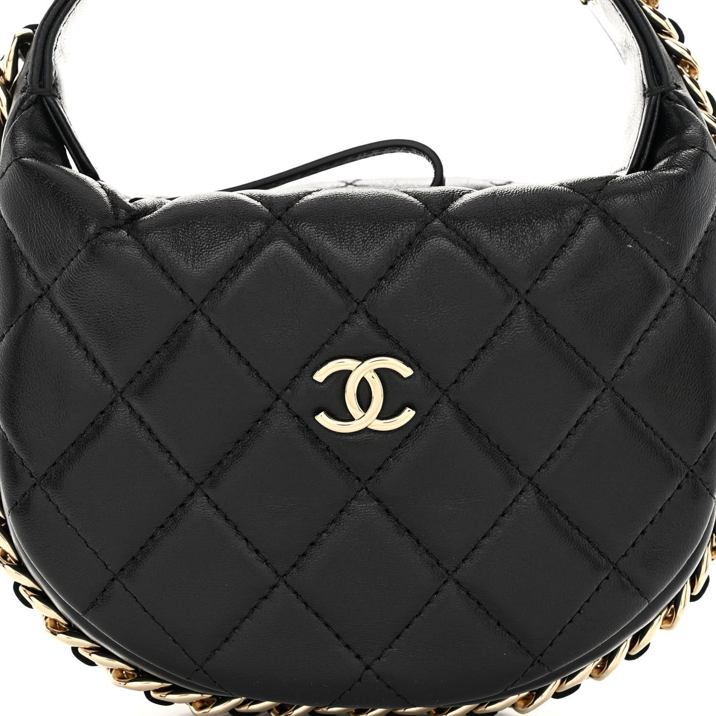 Lambskin Quilted Chain Around Pouch Black