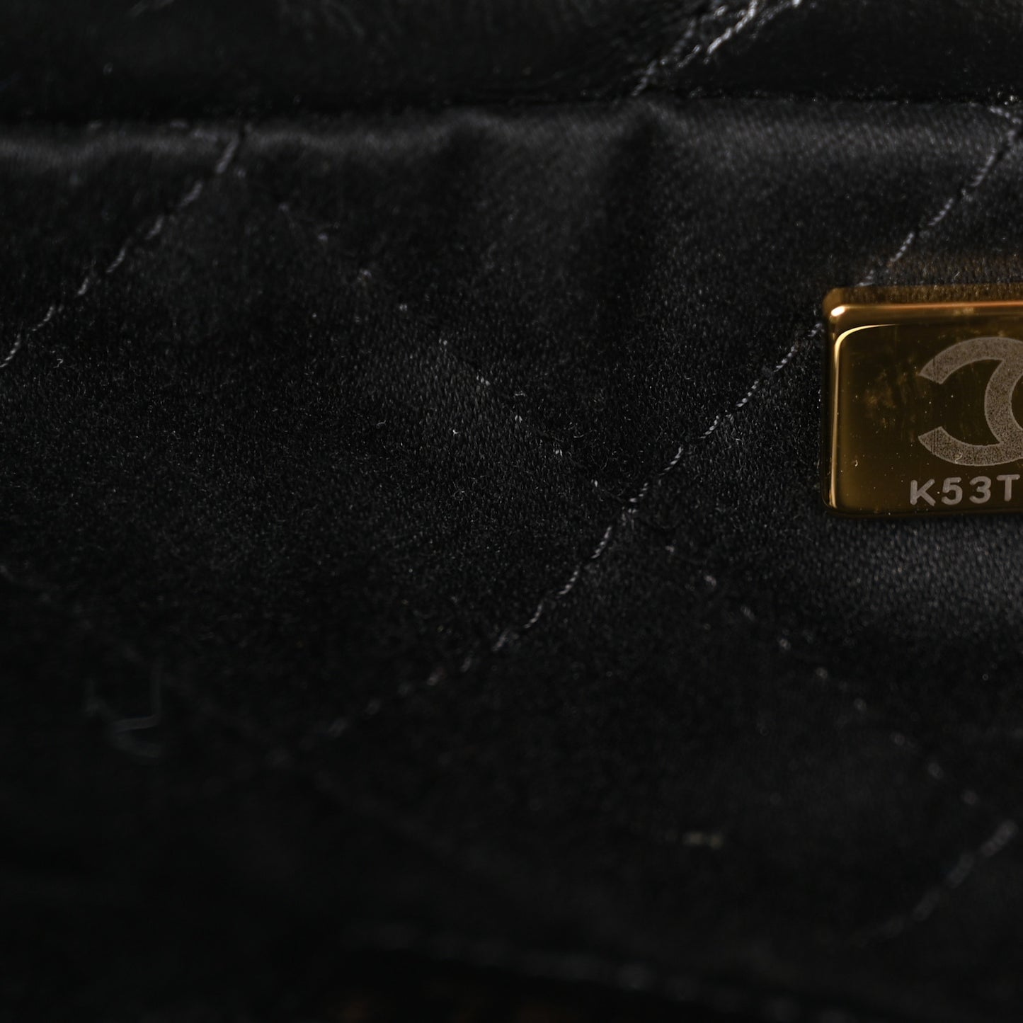 Shiny Calfskin Quilted Large Chanel 22 Black