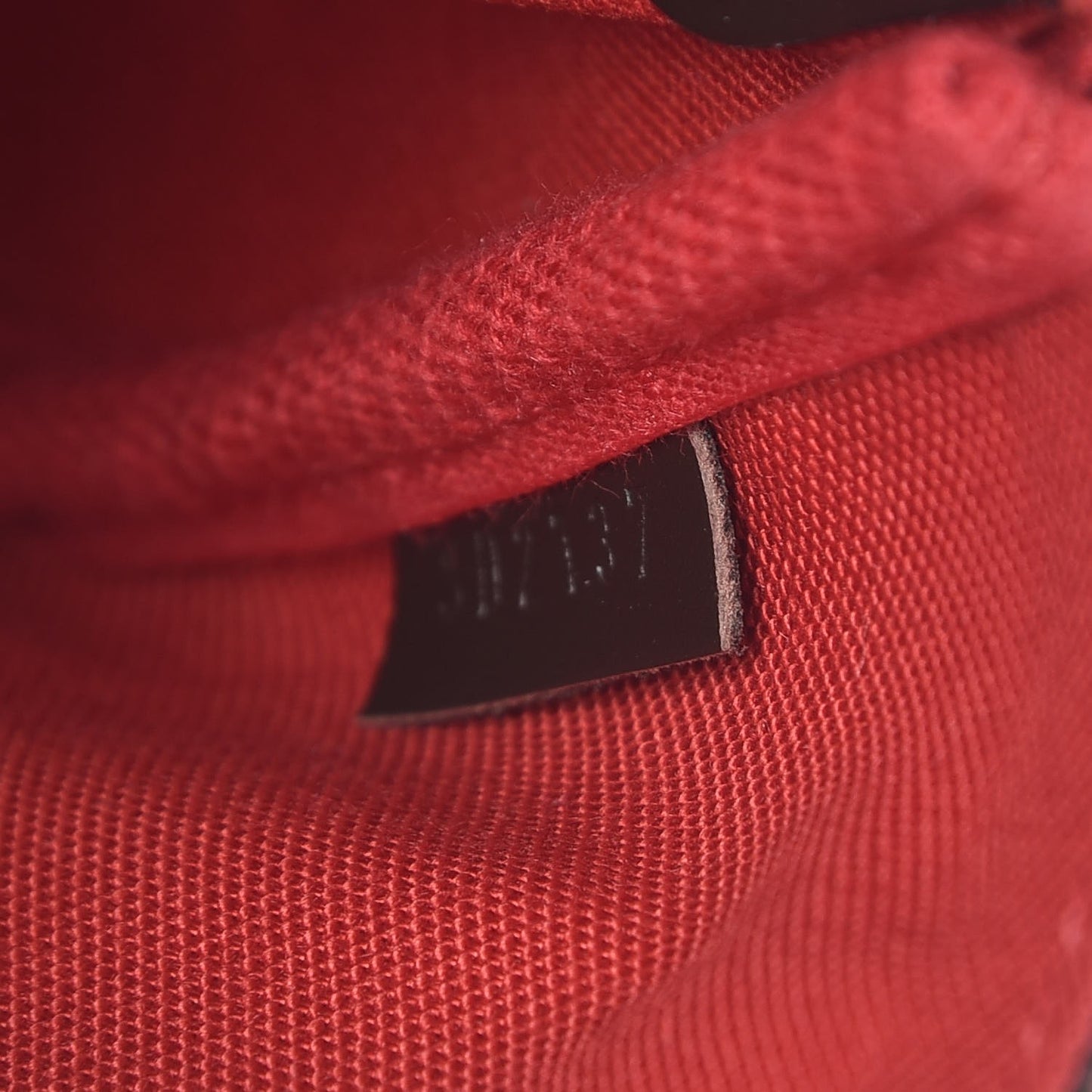 Damier Ebene Favorite PM