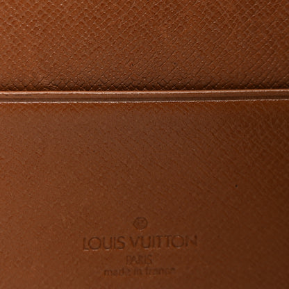 Louis Vuitton Monogram Passport Cover 6 of 6