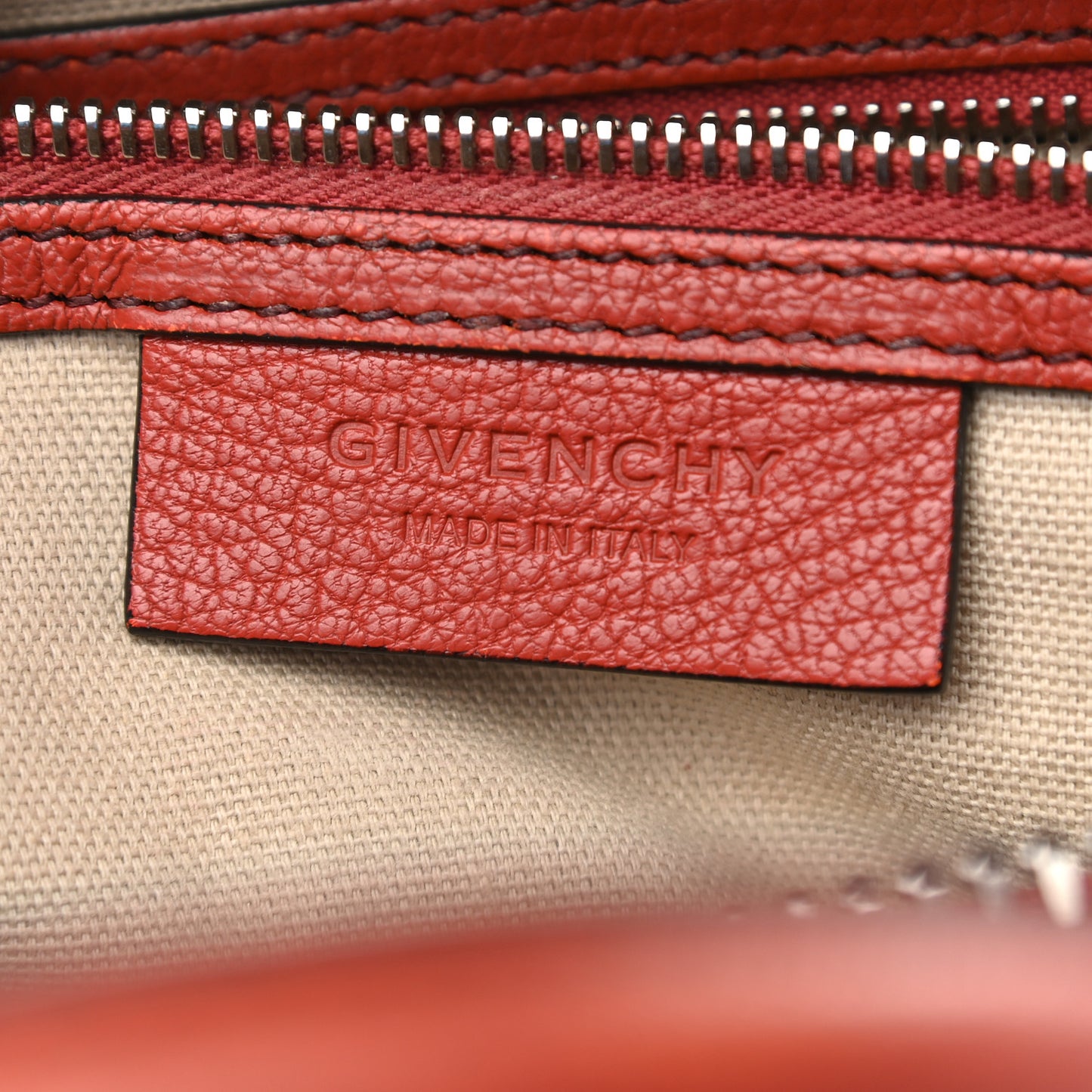 Sugar Goatskin Medium Antigona Red