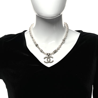Chanel Baguette Crystal Pearl CC Choker Necklace Silver 2 of 5