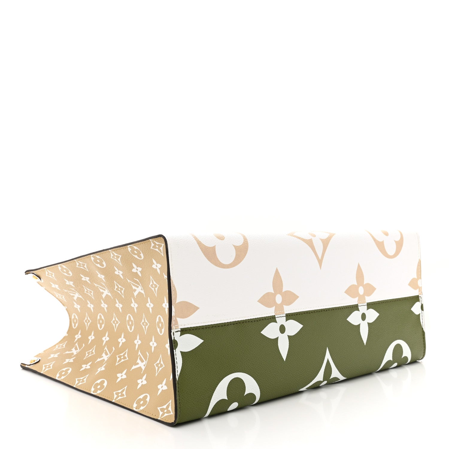 Louis Vuitton Monogram Giant Onthego GM Kaki Beige 4 of 11