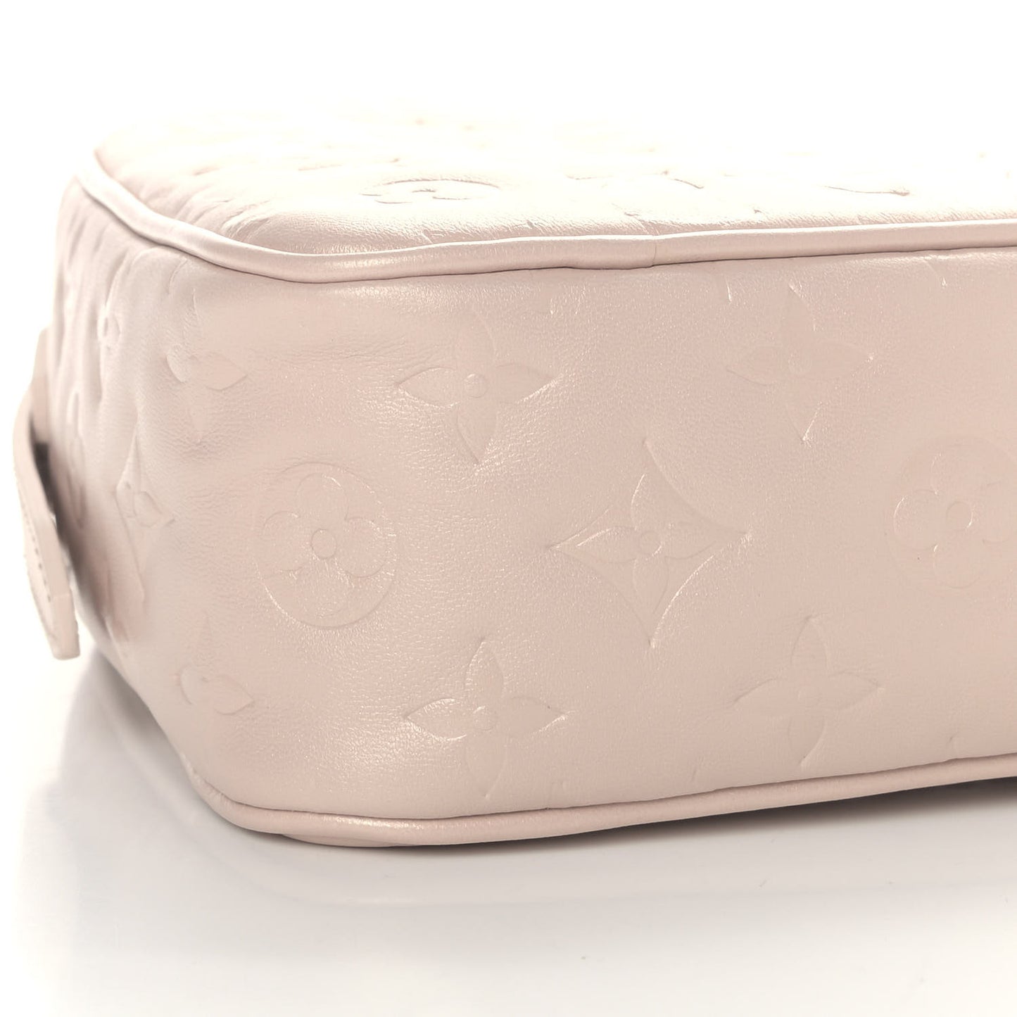 Lambskin Embossed Monogram Fall In Love Sac Coeur Light Pink