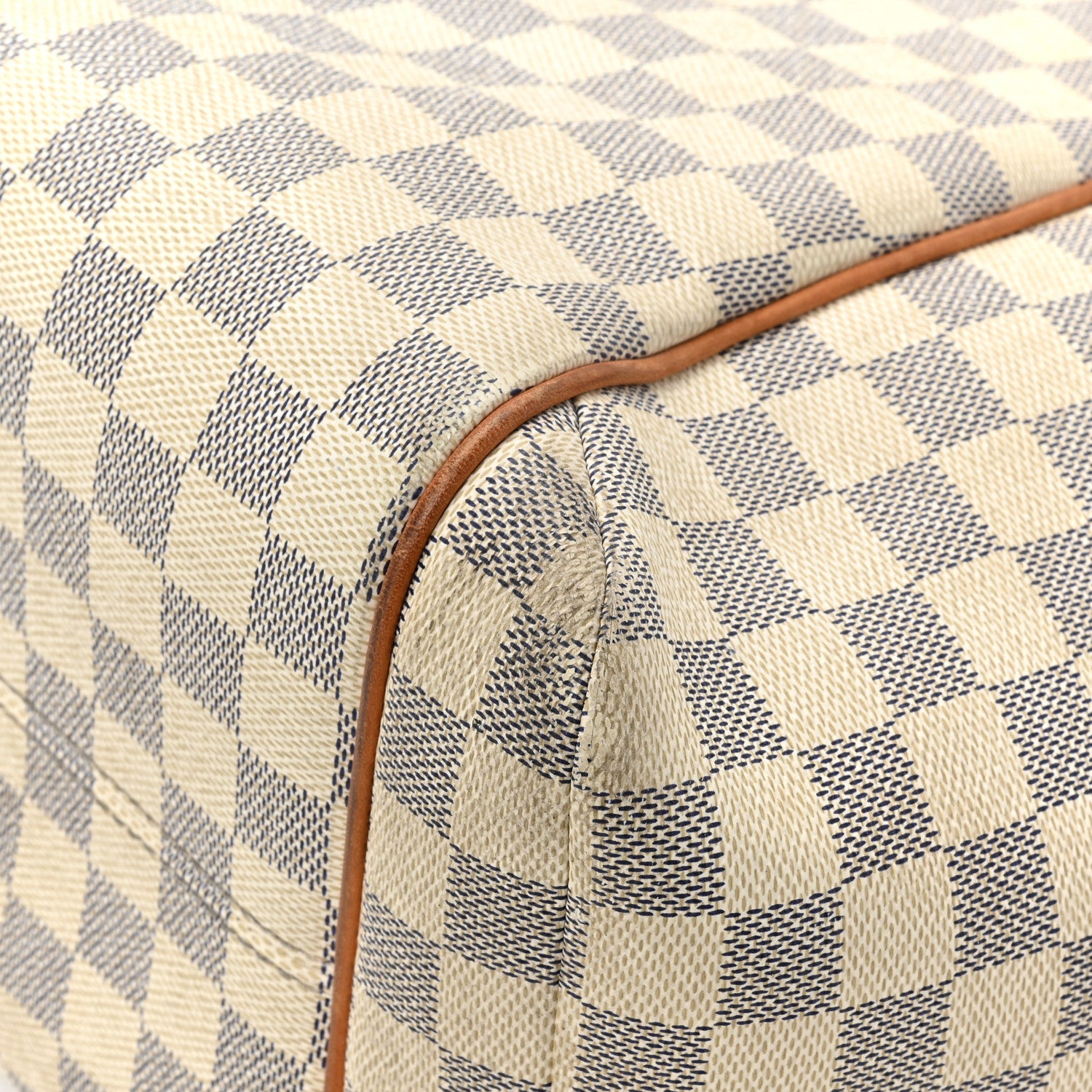 Louis Vuitton Damier Azur Totally MM 19 of 21