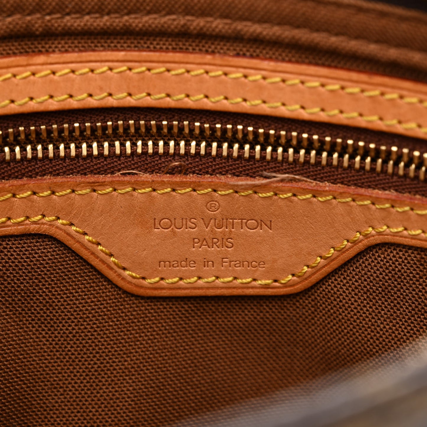 Monogram Trotteur