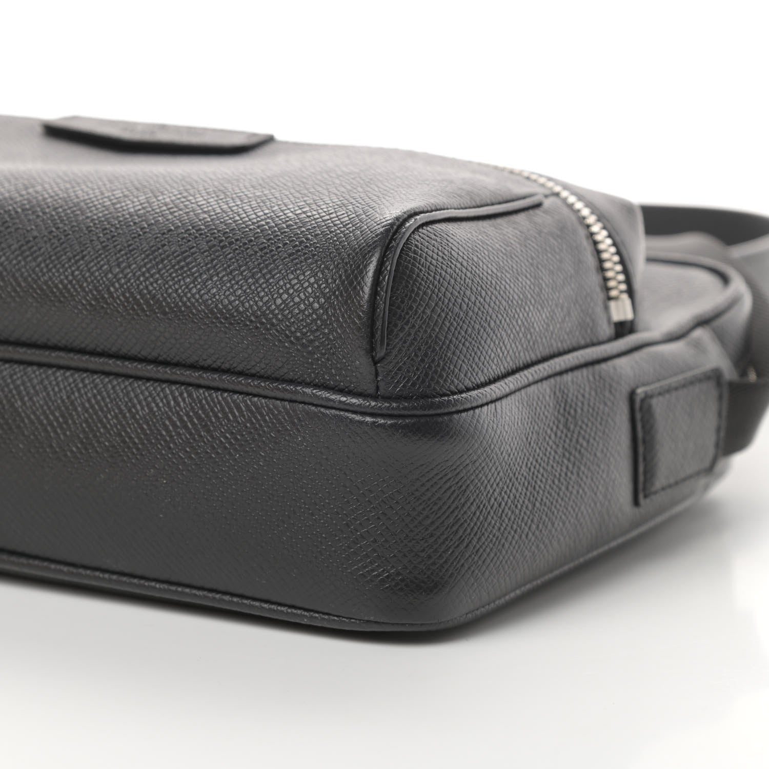 Louis Vuitton Taiga Outdoor Messenger PM Black 10 of 13