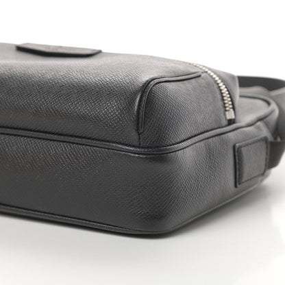 Louis Vuitton Taiga Outdoor Messenger PM Black 10 of 13